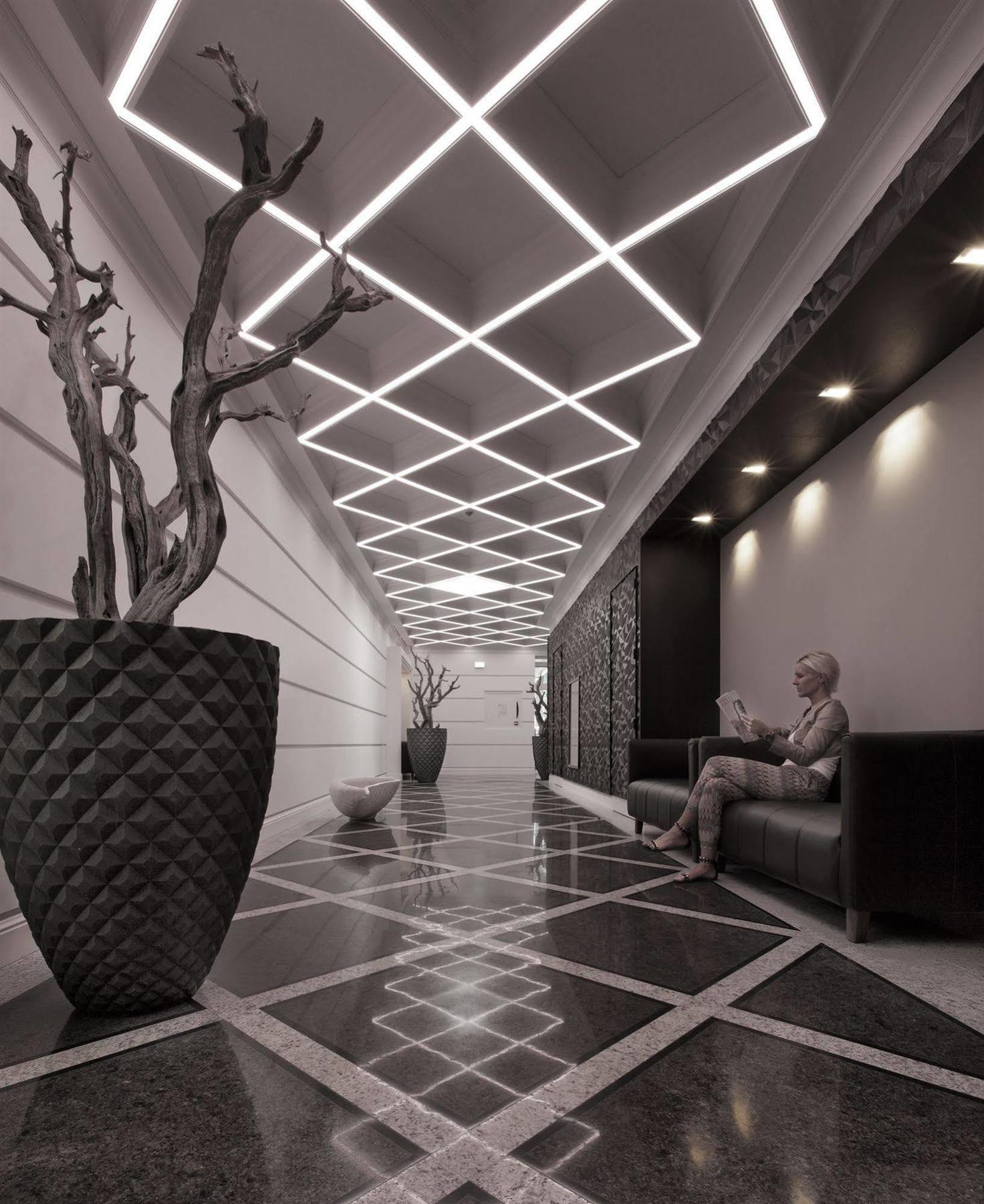 Hotel Dux Рурмонд Экстерьер фото