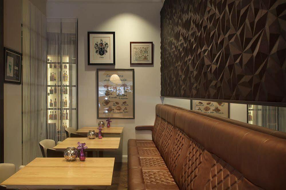 Hotel Dux Рурмонд Экстерьер фото
